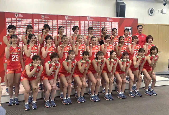 新シーズンへ向けた会見を行ったバレーボール女子日本代表(カメラ・手島 莉子)